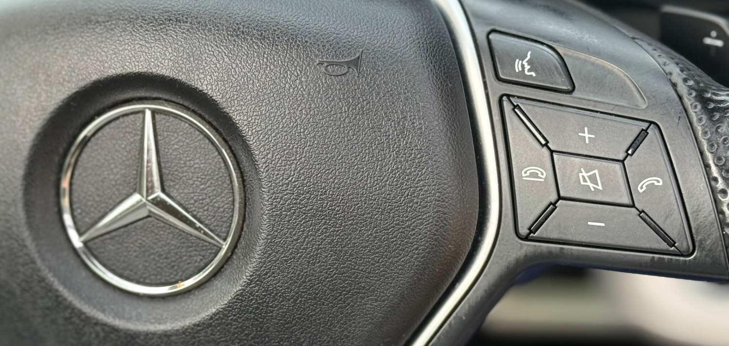 Used Mercedes-Benz A-Class 2013 for sale - 76595685: Photo 41