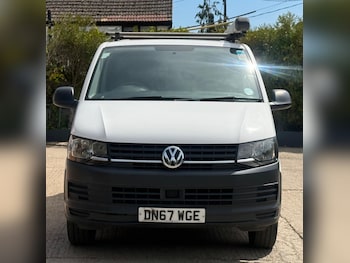 Used Volkswagen Transporter 2017 for sale - 79468672: Photo