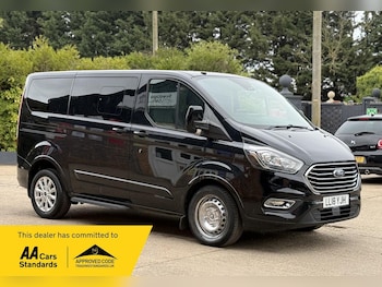 Used Ford Tourneo Custom 2018 for sale - 78228502: Photo