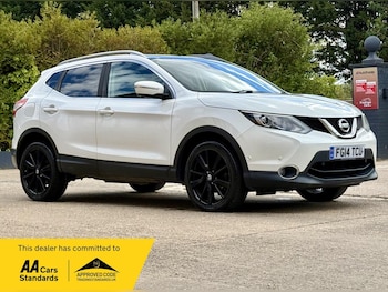 Used Nissan Qashqai 2014 for sale - 79450932: Photo
