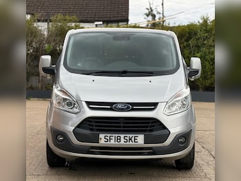 Used Ford Tourneo Custom 2018 for sale - 78311308: Photo