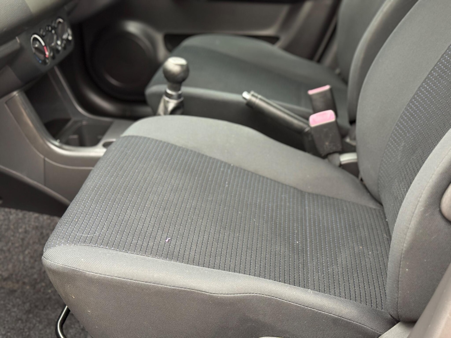 Used Suzuki Swift 2009 for sale - 77283127: Photo 34