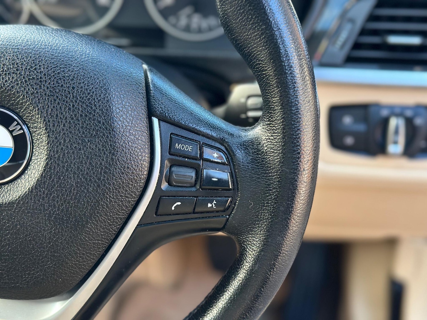 Used BMW 3 Series 2013 for sale - 77072141: Photo 49