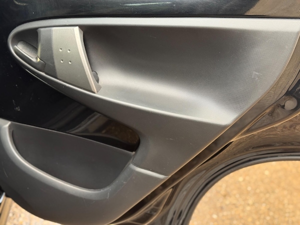 Used Citroen C1 2014 for sale - 76324506: Photo 40
