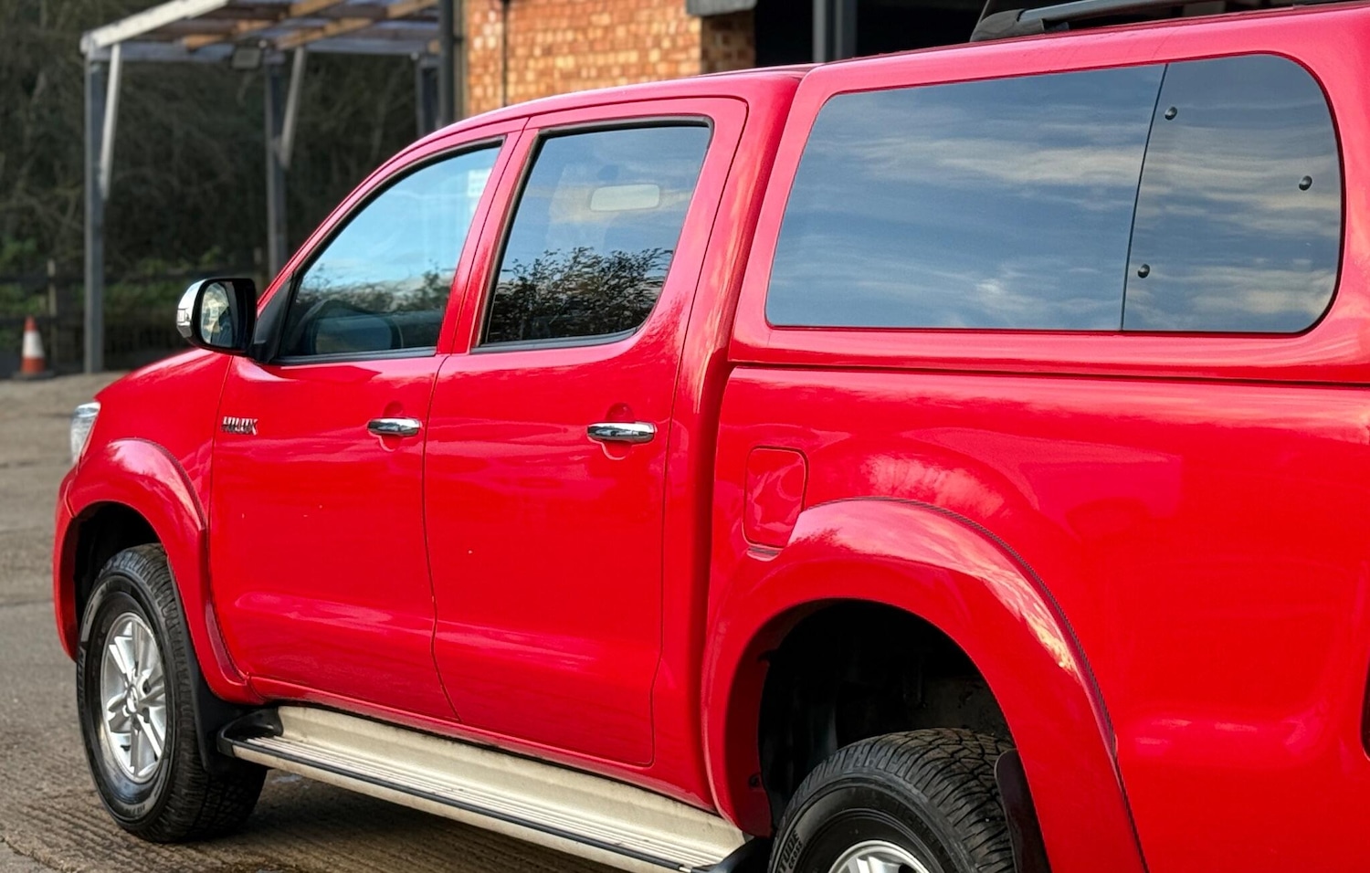 Used Toyota Hilux 2012 for sale - 77220890: Photo 26