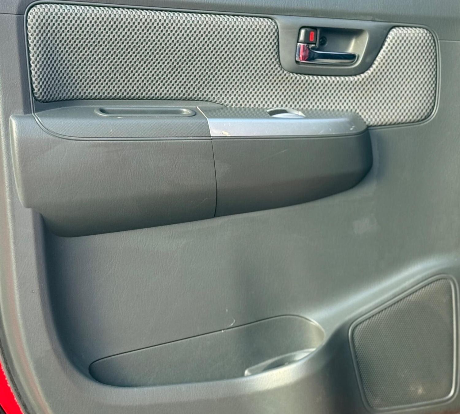 Used Toyota Hilux 2012 for sale - 77220890: Photo 32