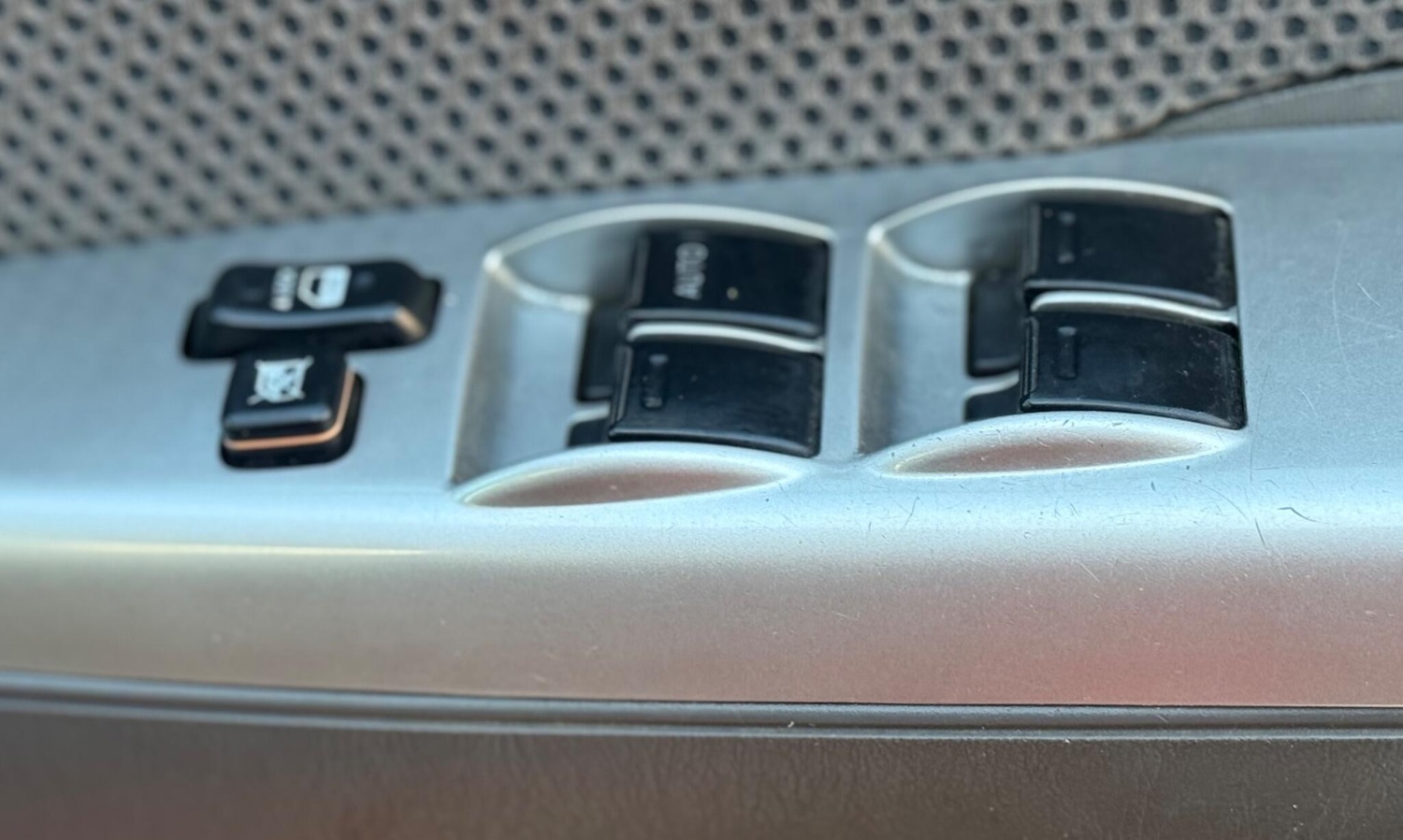 Used Toyota Hilux 2012 for sale - 77220890: Photo 41