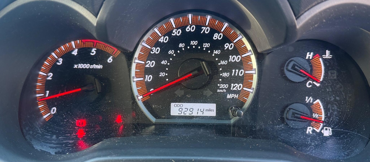 Used Toyota Hilux 2012 for sale - 77220890: Photo 49