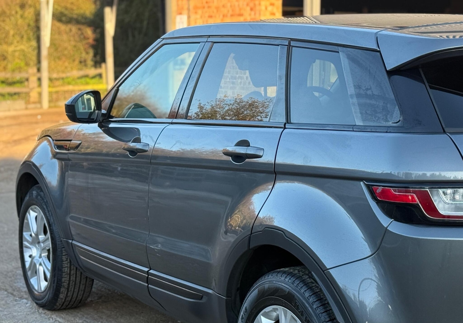 Used Land Rover Range Rover Evoque 2016 for sale - 76650382: Photo 31