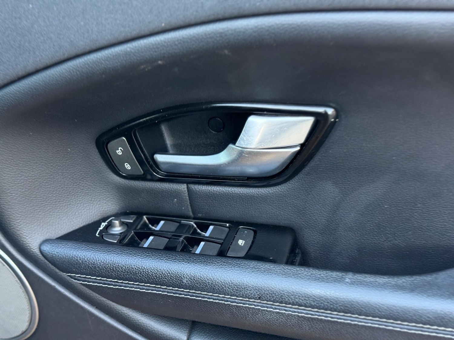 Used Land Rover Range Rover Evoque 2016 for sale - 76650382: Photo 37