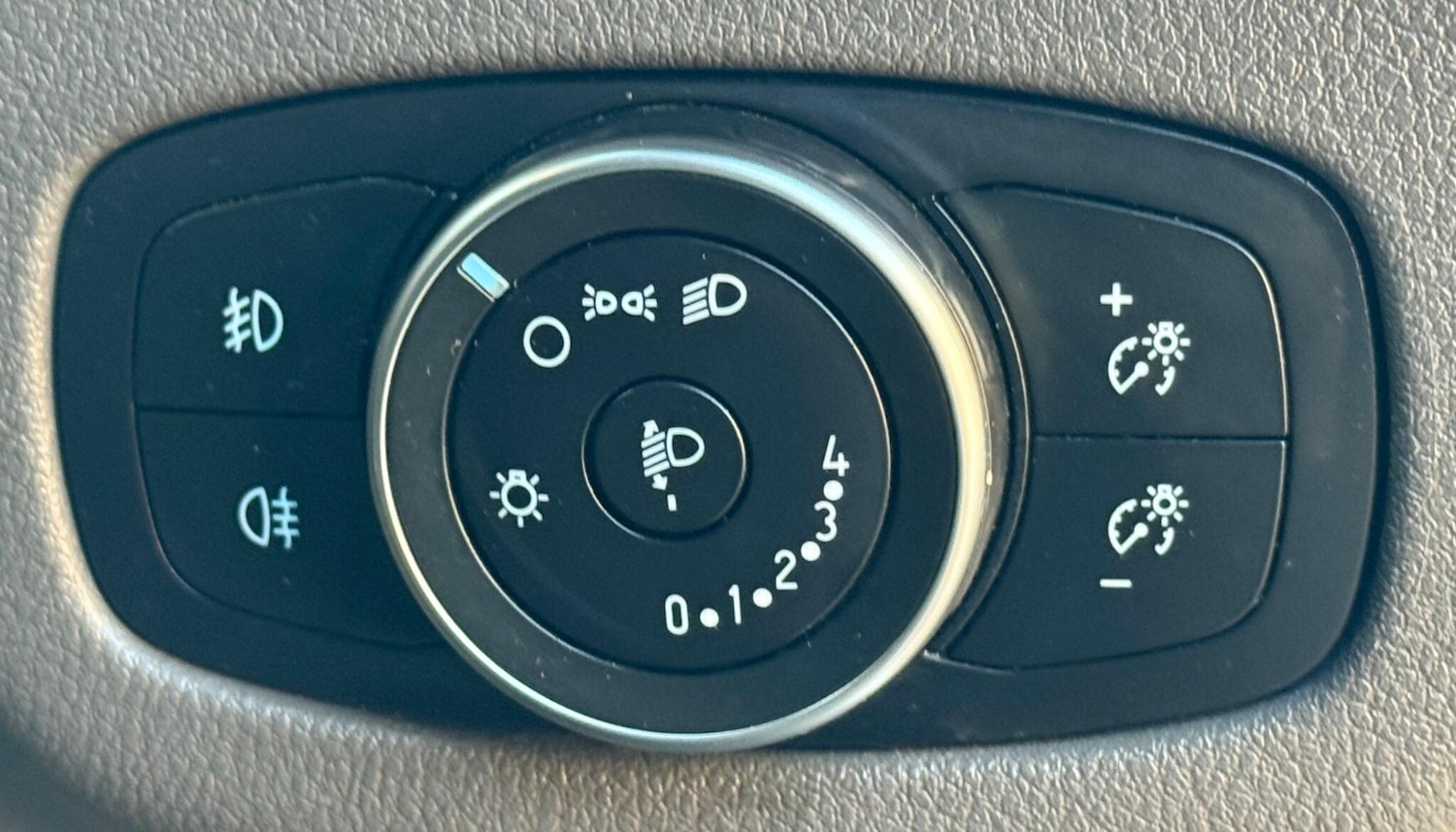 Used Ford Transit Connect 2020 for sale - 77077402: Photo 39