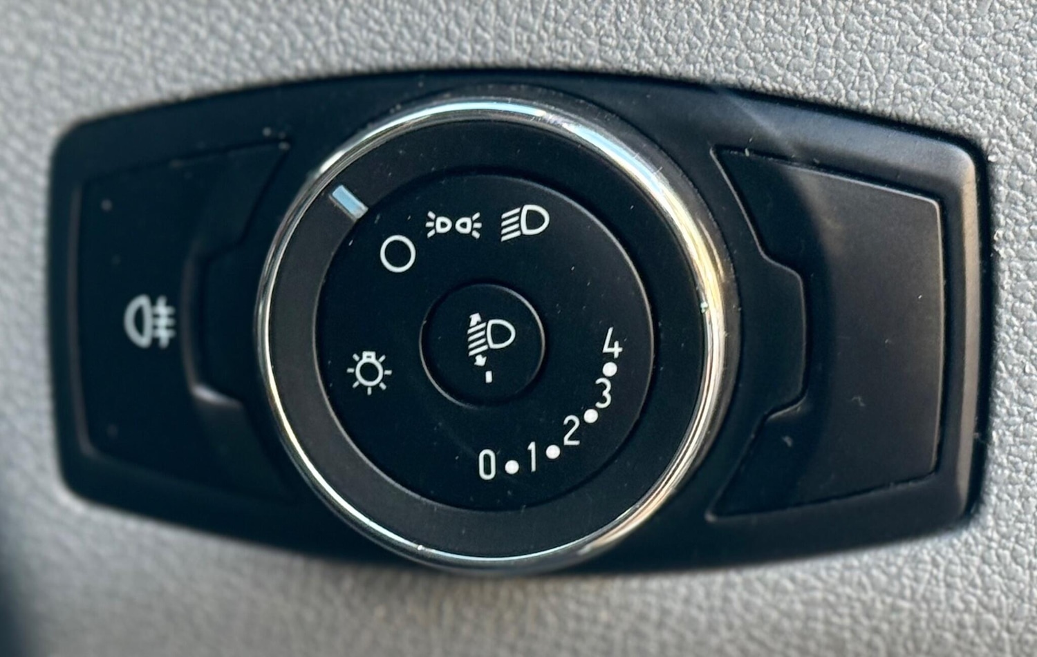 Used Ford Transit 2017 for sale - 76909254: Photo 40