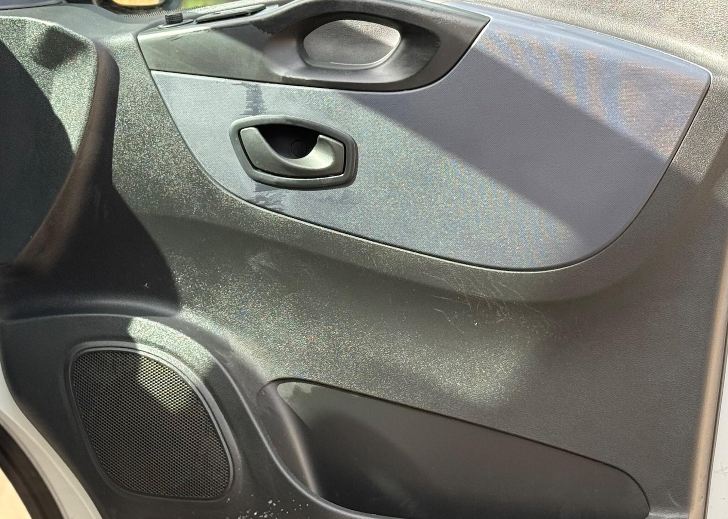 Used Vauxhall Vivaro for sale - 77023533: Photo 15