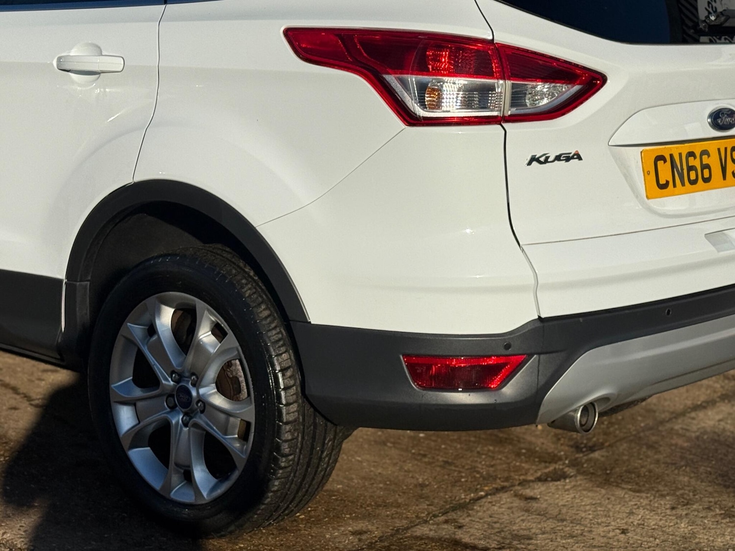 Used Ford Kuga 2016 for sale - 76711952: Photo 27