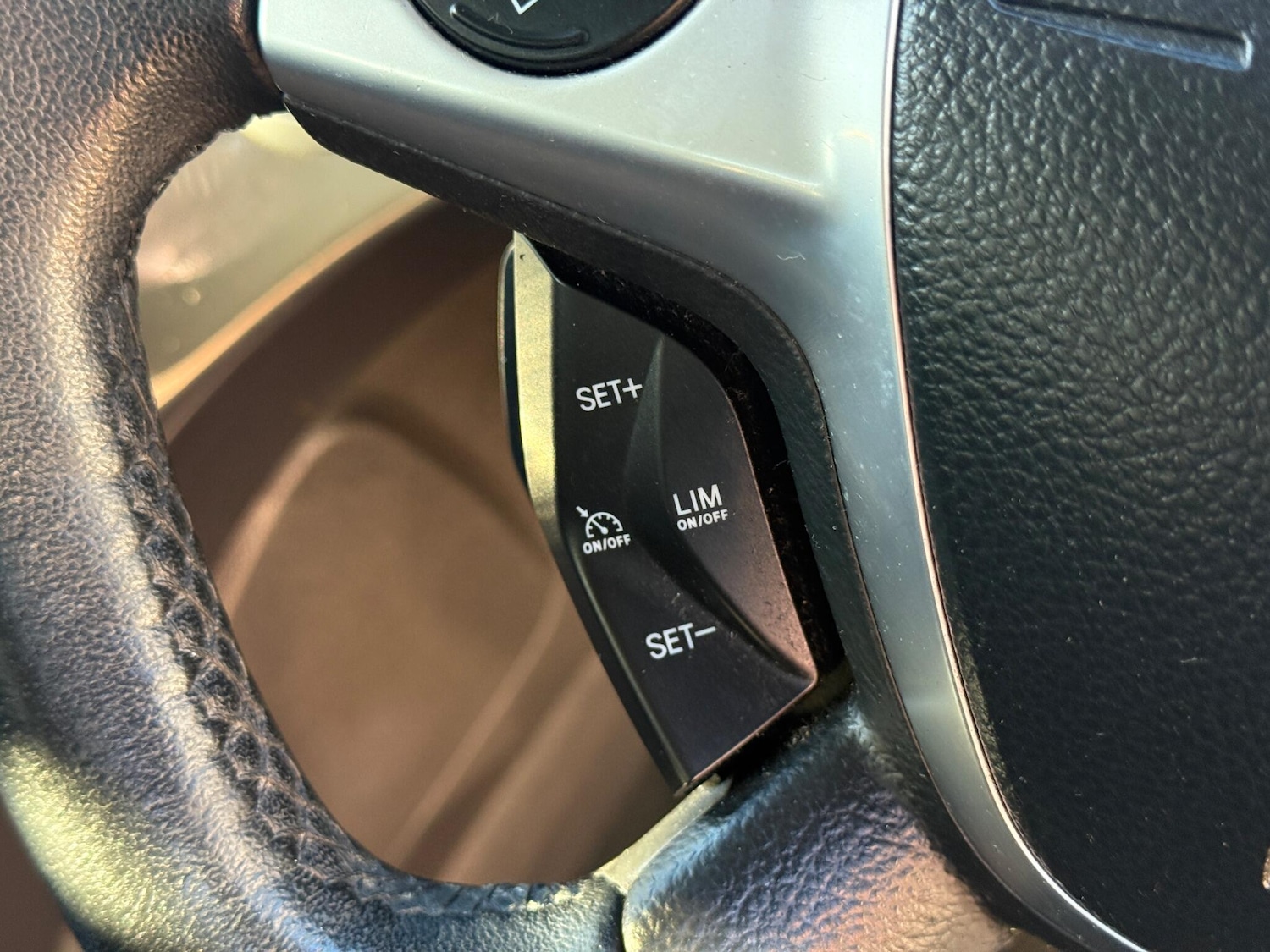 Used Ford Kuga 2016 for sale - 76711952: Photo 44