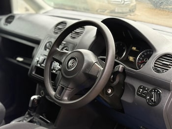 Used Volkswagen Caddy Maxi 2014 for sale - 77297225: Photo