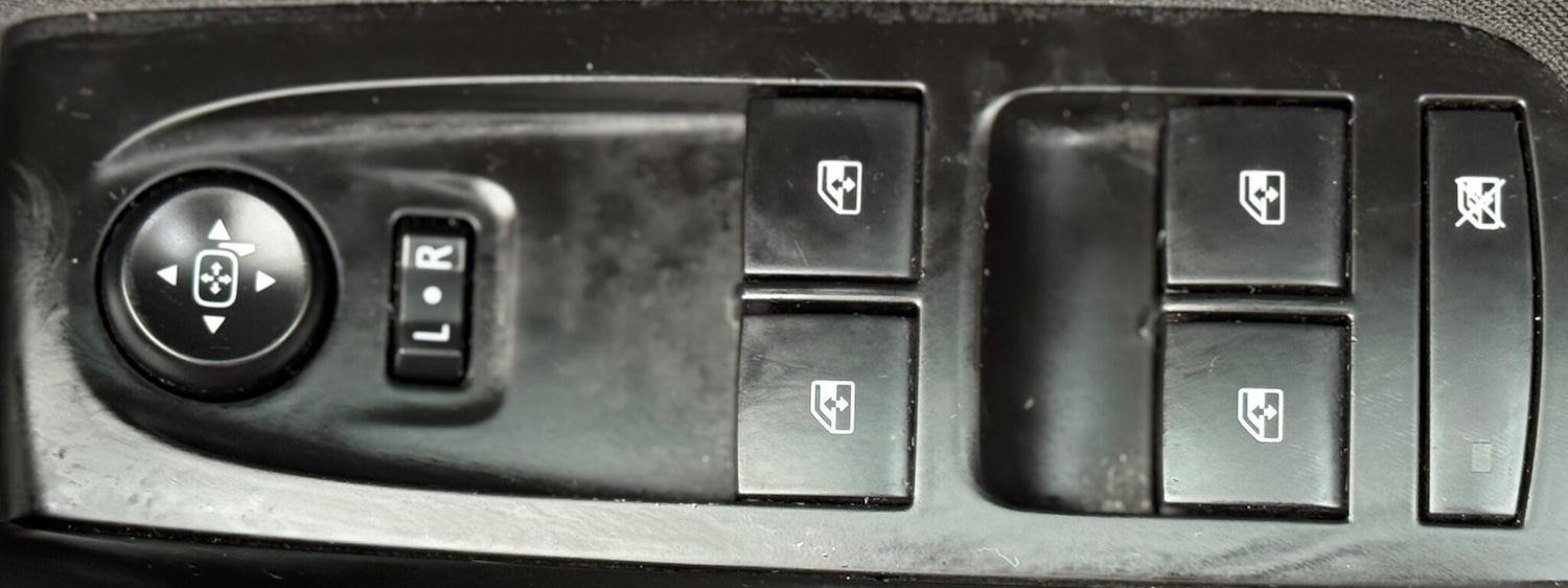 Used Vauxhall Astra 2017 for sale - 76346853: Photo 39