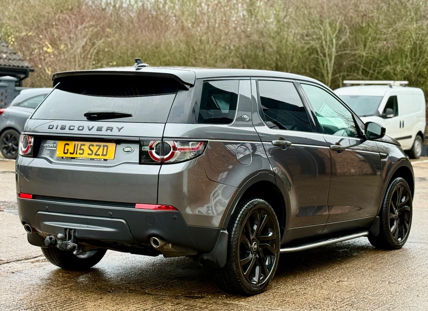 Used Land Rover Discovery Sport 2015 for sale - 76883920: Photo 10
