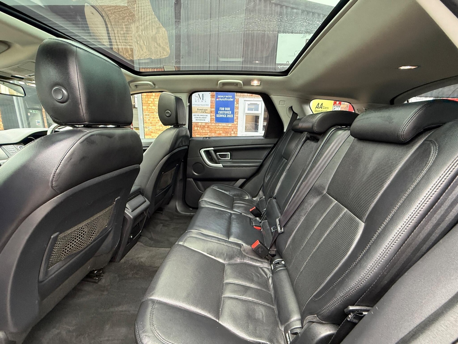 Used Land Rover Discovery Sport 2015 for sale - 76883920: Photo 16