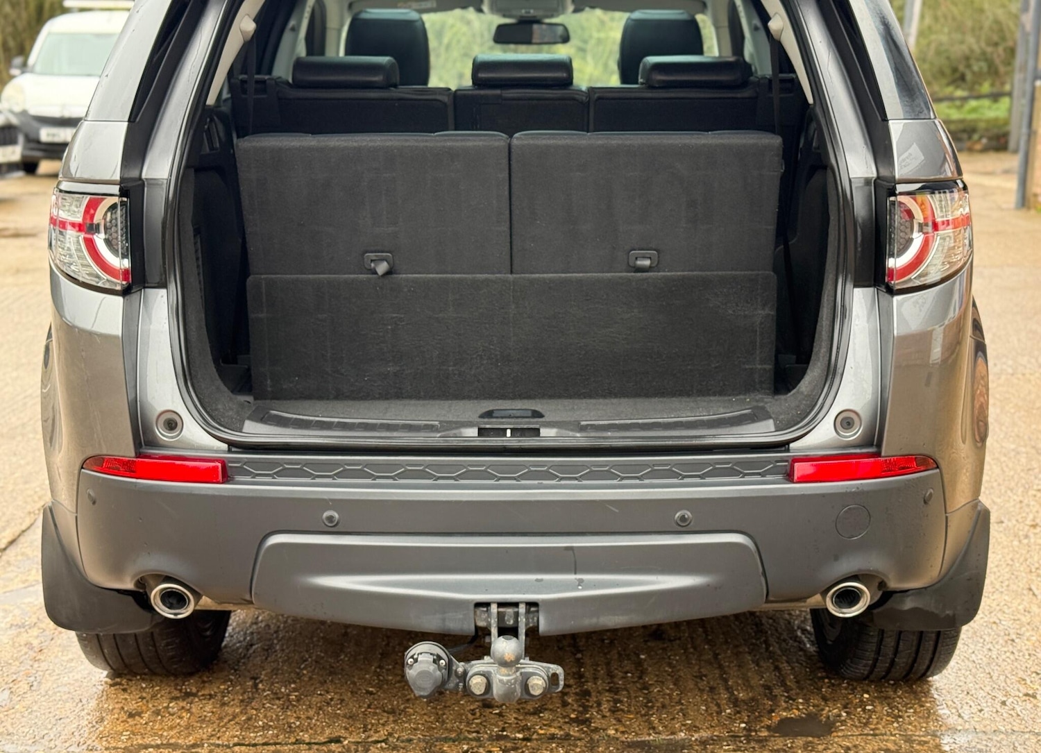 Used Land Rover Discovery Sport 2015 for sale - 76883920: Photo 21