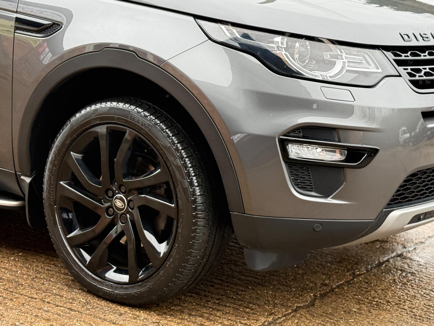 Used Land Rover Discovery Sport 2015 for sale - 76883920: Photo 23