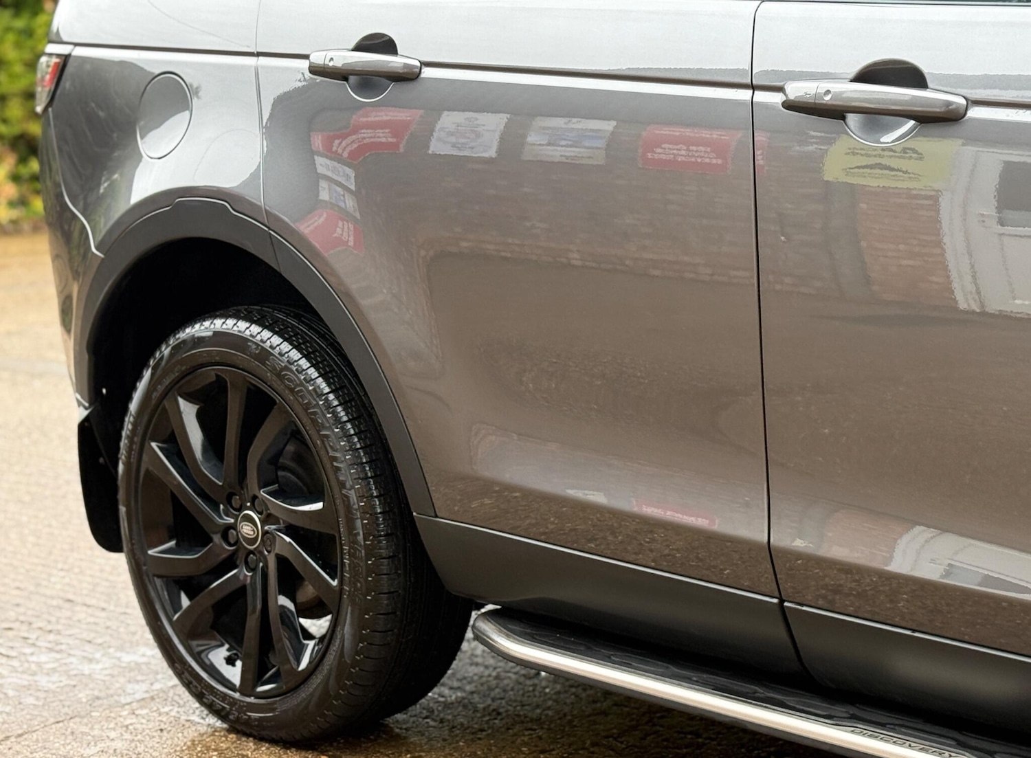 Used Land Rover Discovery Sport 2015 for sale - 76883920: Photo 25