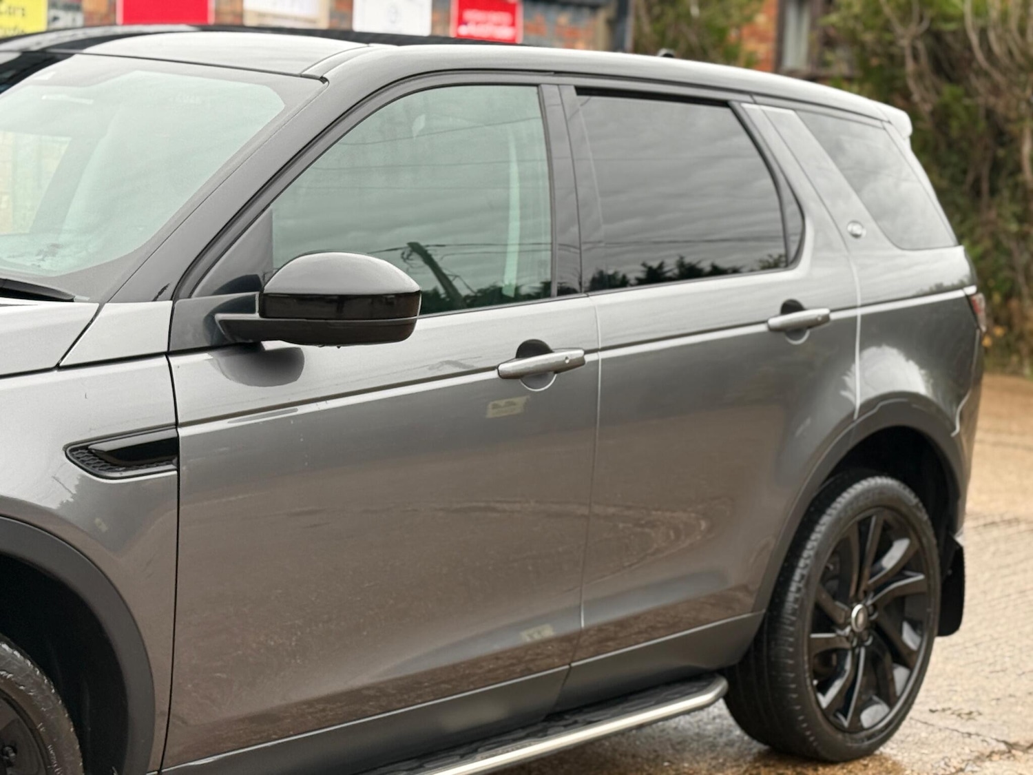 Used Land Rover Discovery Sport 2015 for sale - 76883920: Photo 27