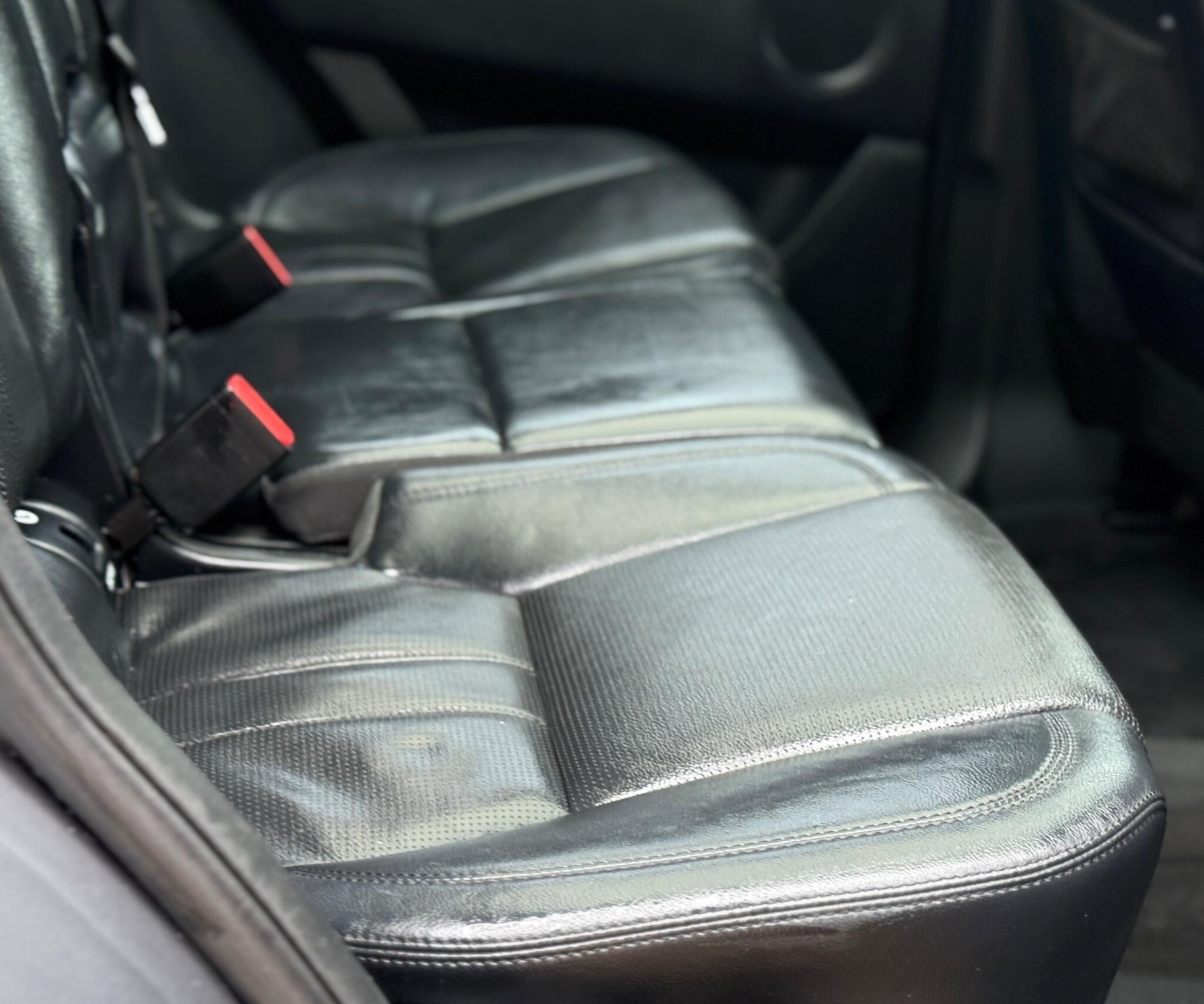 Used Land Rover Discovery Sport 2015 for sale - 76883920: Photo 40