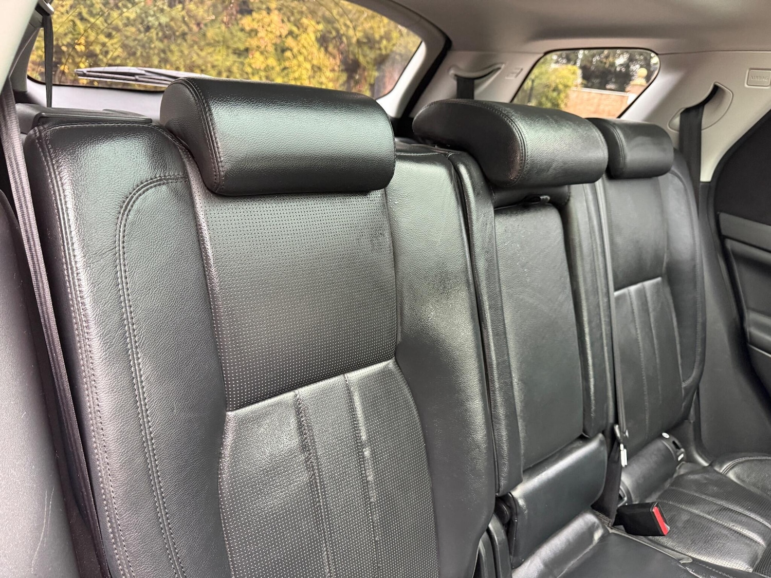 Used Land Rover Discovery Sport 2015 for sale - 76883920: Photo 41