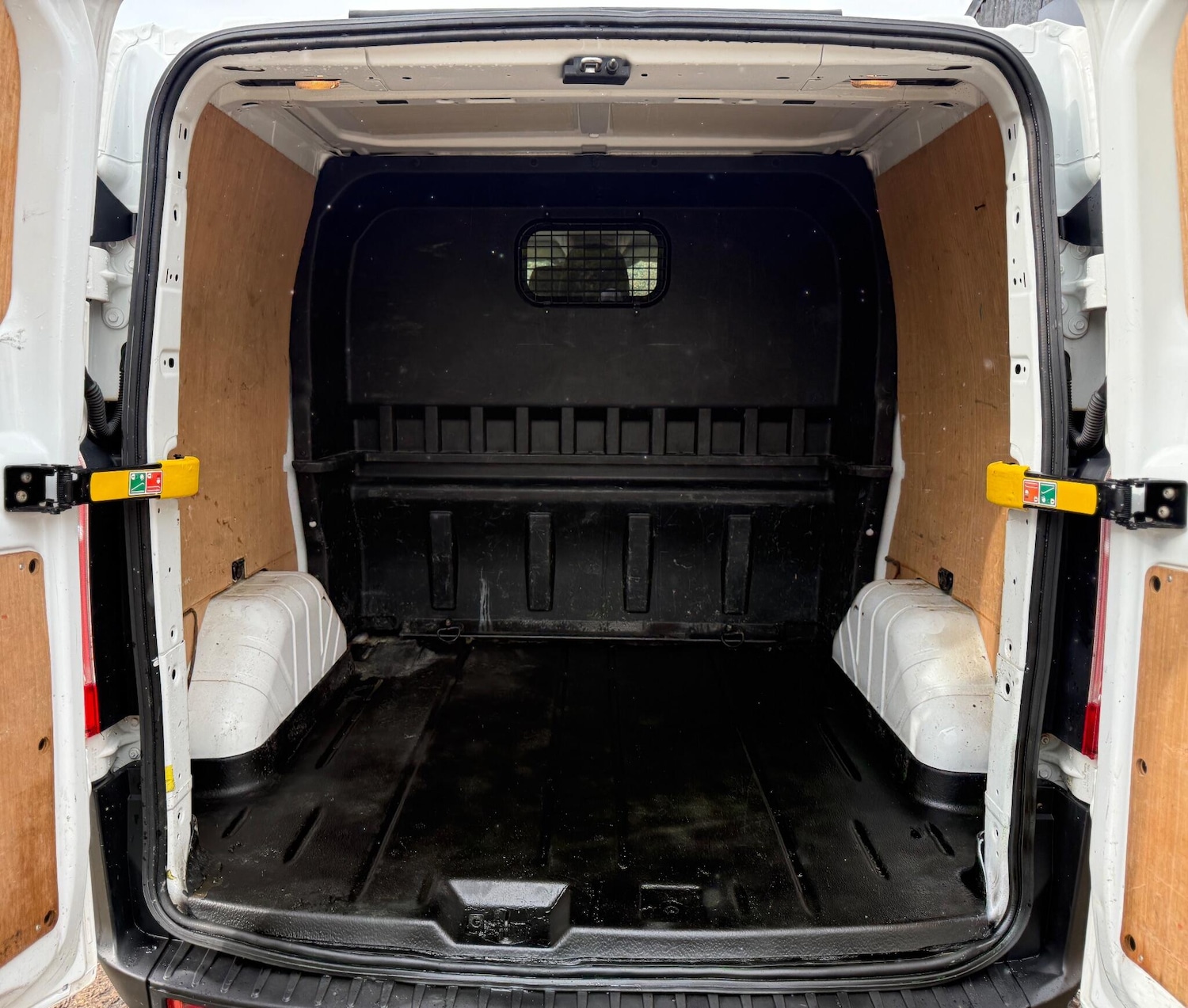 Used Ford Transit Custom 2020 for sale - 76320025: Photo 15