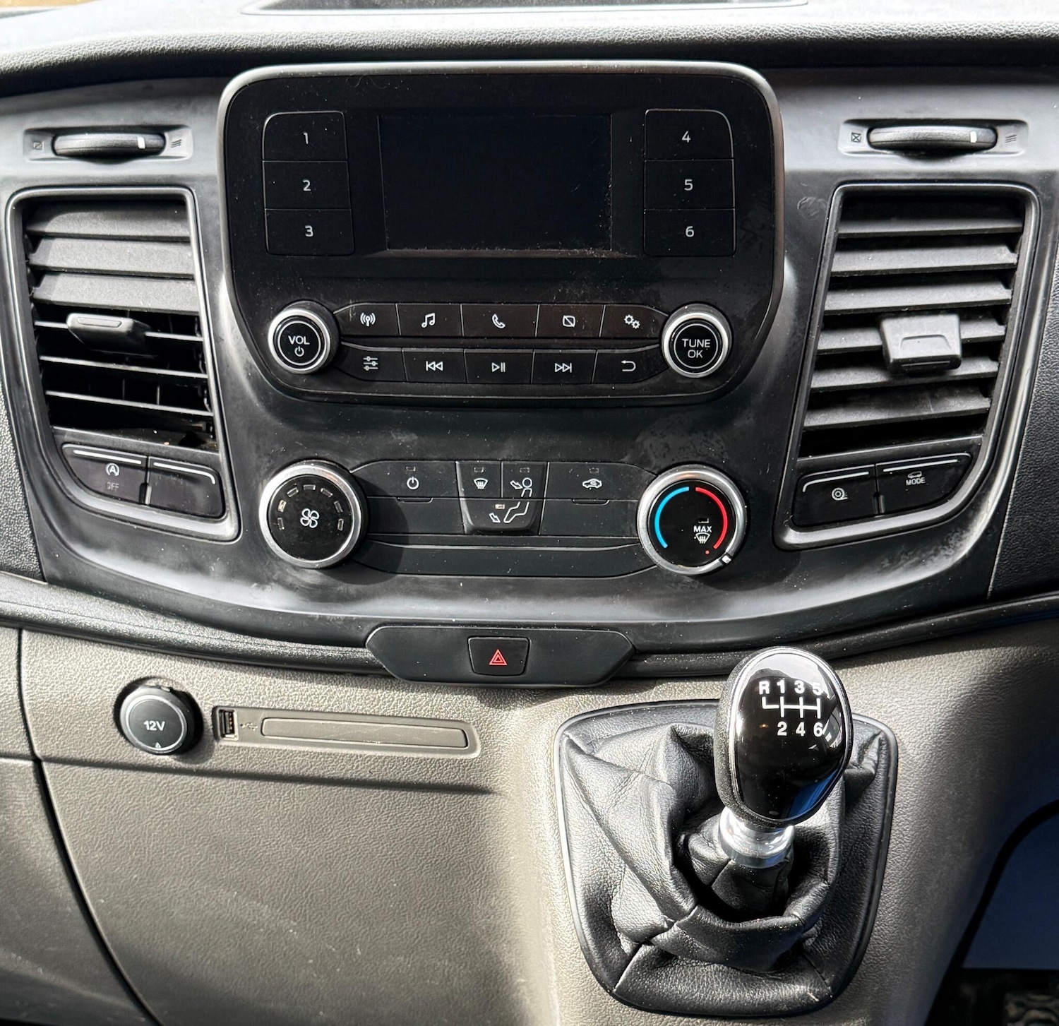 Used Ford Transit Custom 2020 for sale - 76320025: Photo 17