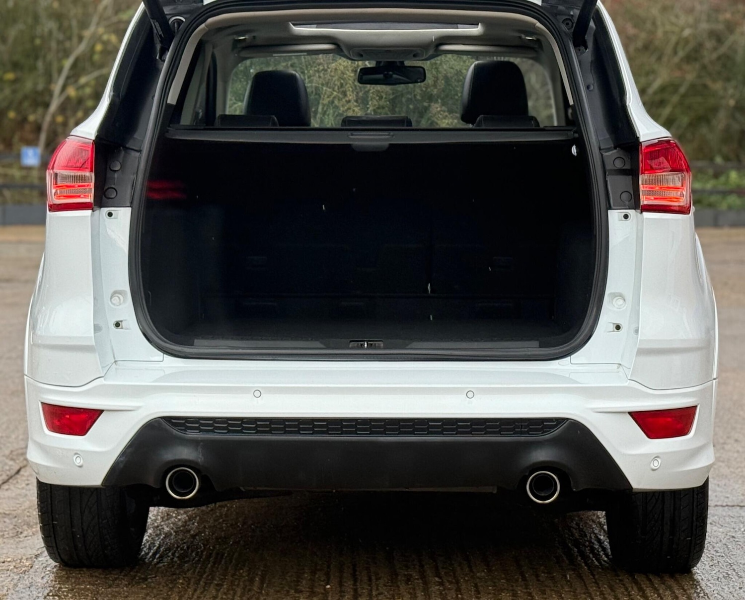 Used Ford Kuga 2015 for sale - 76557776: Photo 21