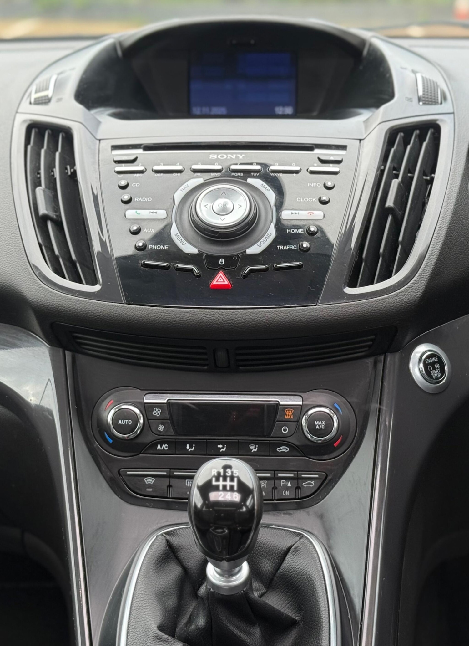 Used Ford Kuga 2015 for sale - 76557776: Photo 24