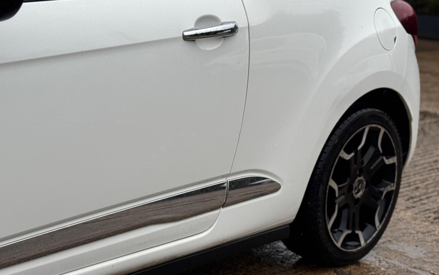 Used Citroen DS3 2014 for sale - 77336891: Photo 25