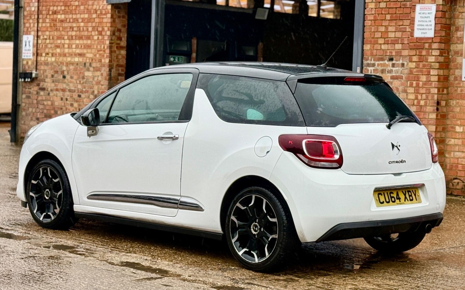 Used Citroen DS3 2014 for sale - 77336891: Photo 9