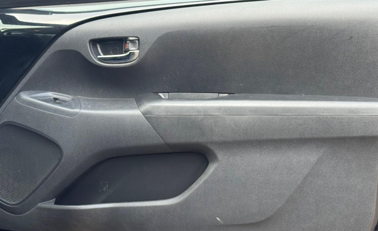 Used Toyota AYGO 2014 for sale - 76697843: Photo 15