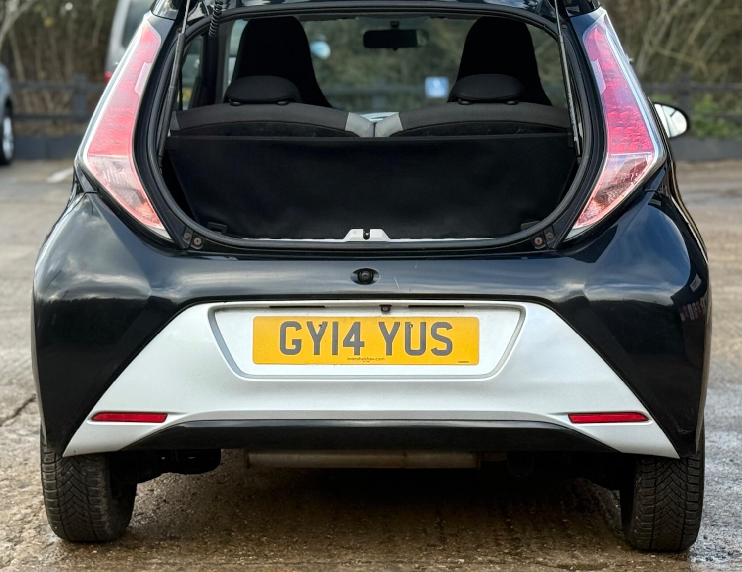 Used Toyota AYGO 2014 for sale - 76697843: Photo 20