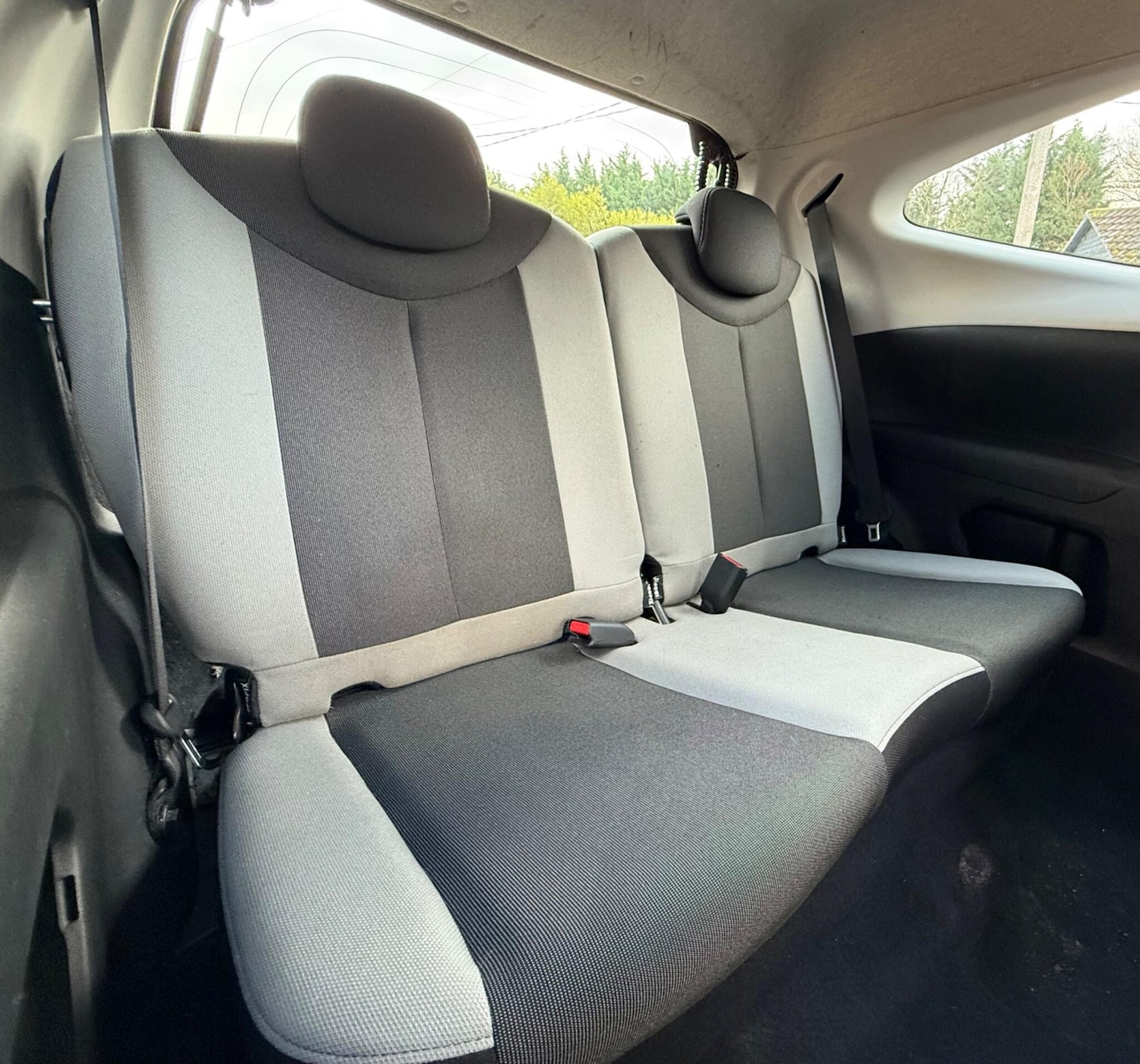 Used Toyota AYGO 2014 for sale - 76697843: Photo 21