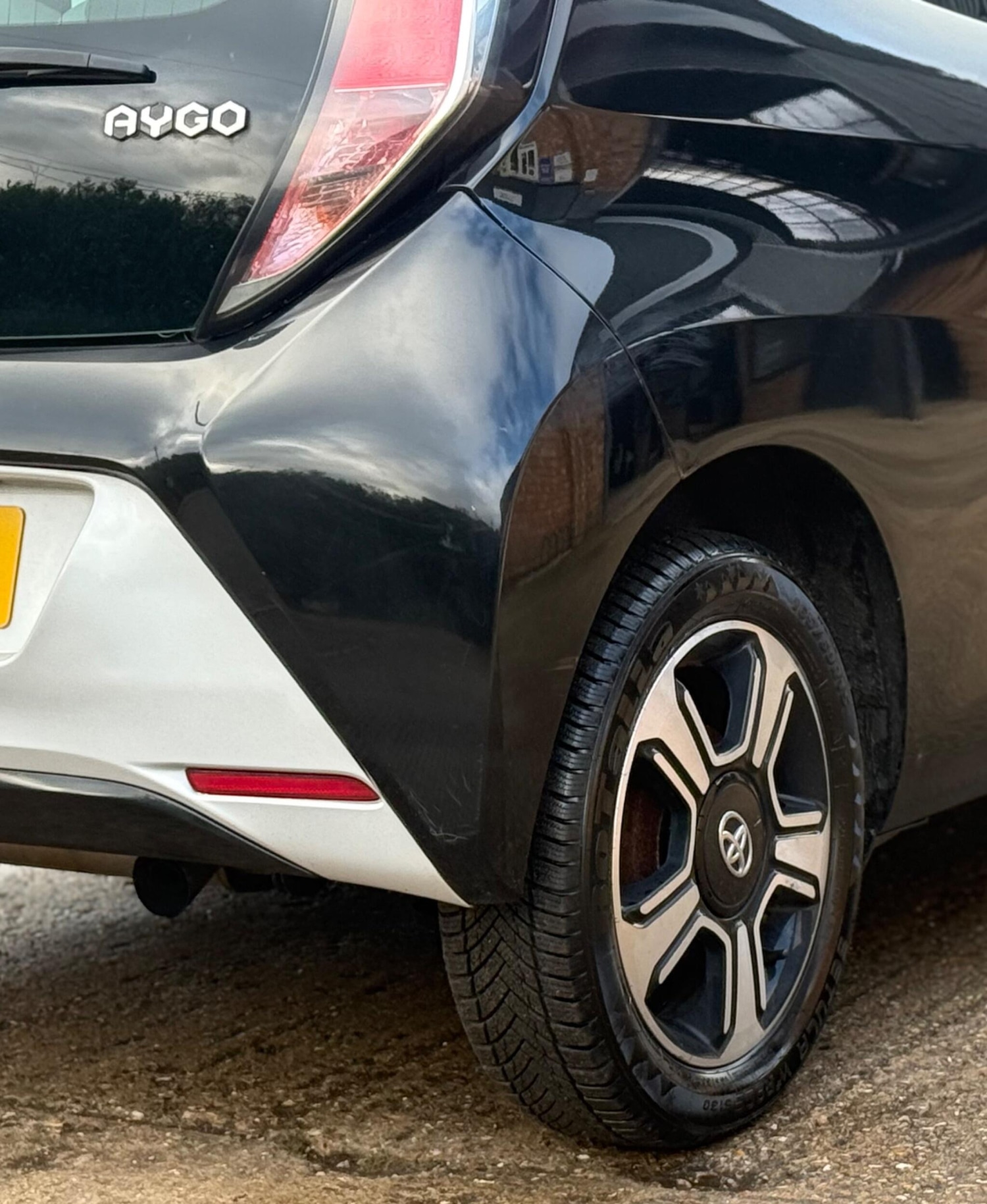 Used Toyota AYGO 2014 for sale - 76697843: Photo 33