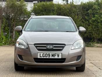 Used Kia Ceed 2009 for sale - 74905178: Photo
