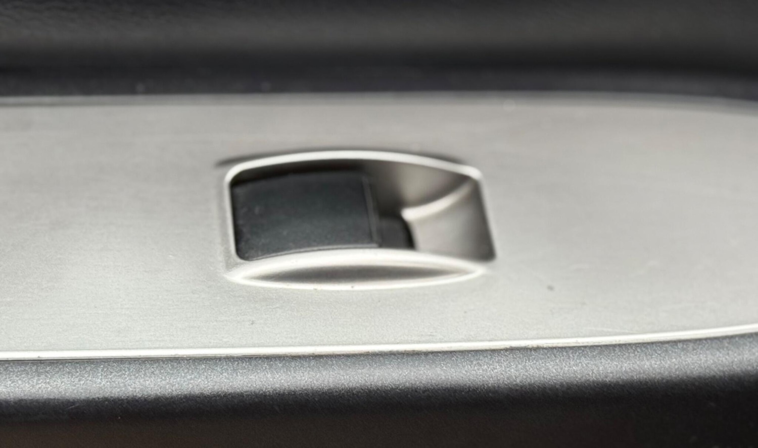 Used Mitsubishi Shogun 2008 for sale - 77084140: Photo 48