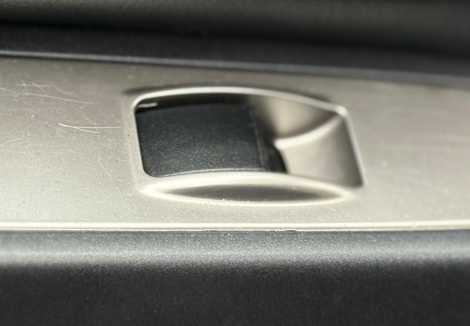 Used Mitsubishi Shogun 2008 for sale - 77084140: Photo 49