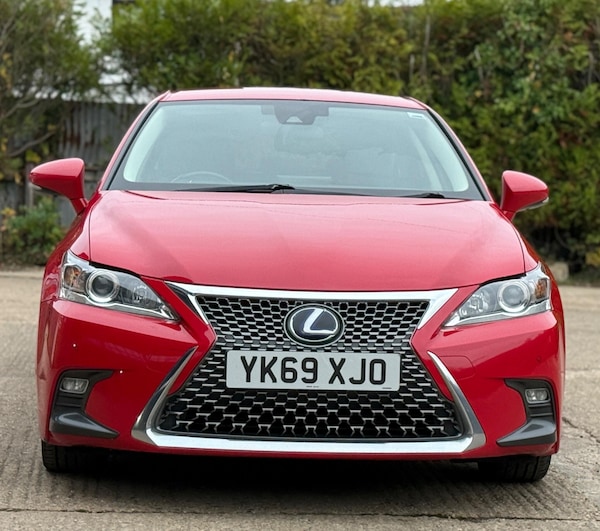 Used Lexus CT 2019 for sale - 76305339: Photo 3