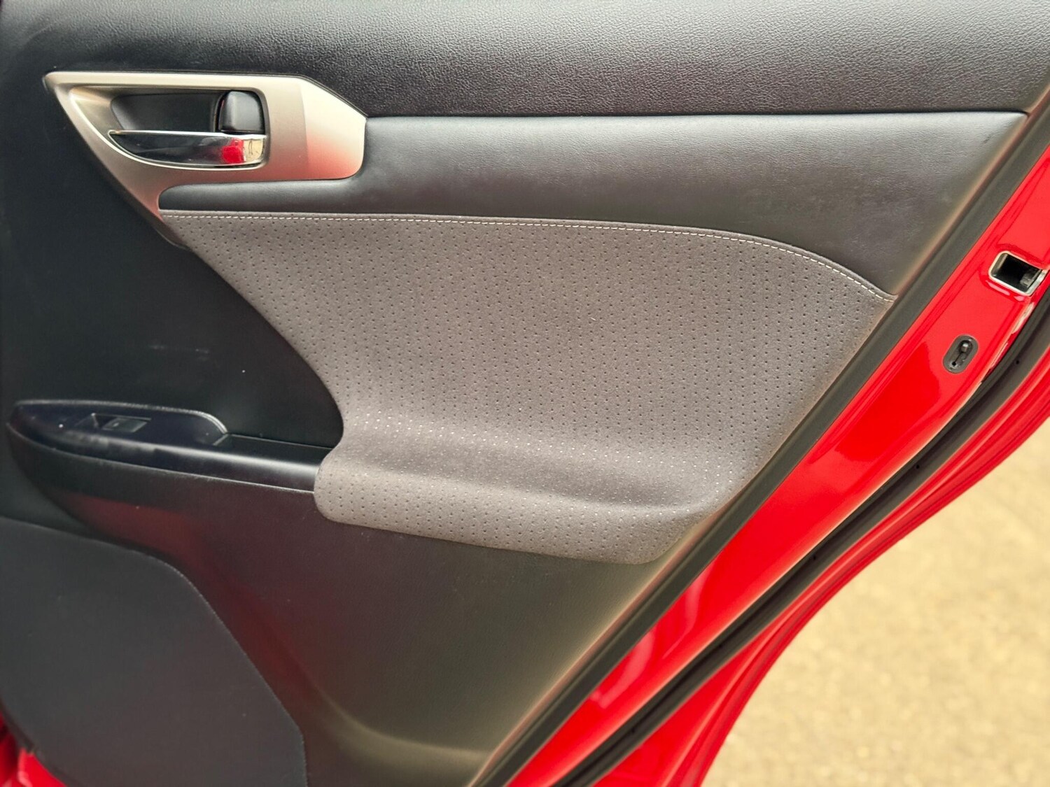 Used Lexus CT 2019 for sale - 76305339: Photo 41