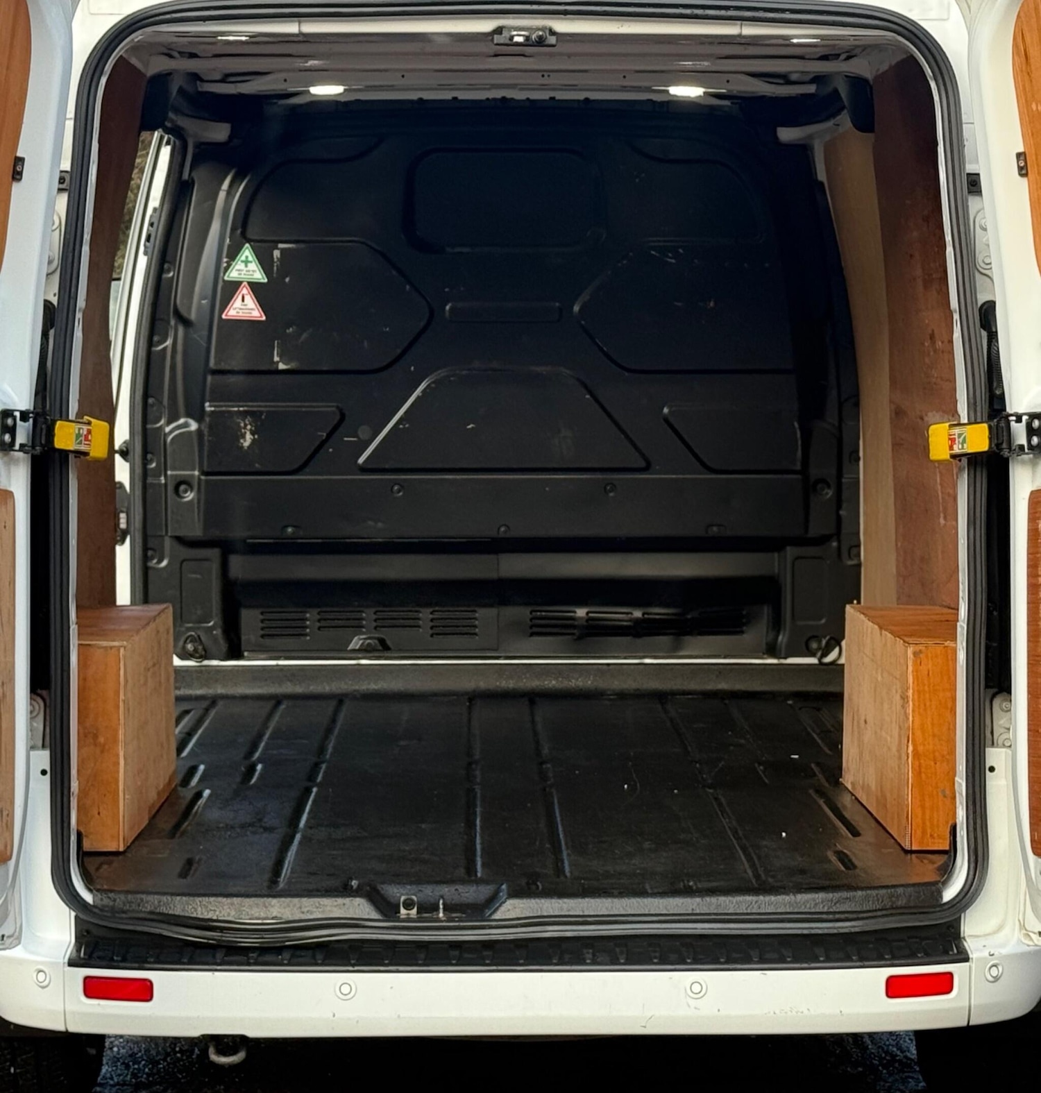 Used Ford Transit Custom 2021 for sale - 76735719: Photo 15