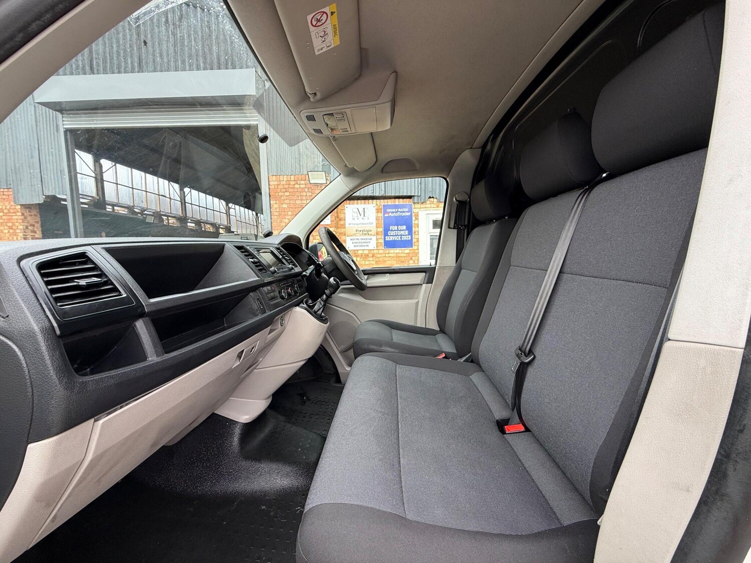 Used Volkswagen Transporter 2018 for sale - 77904295: Photo 10