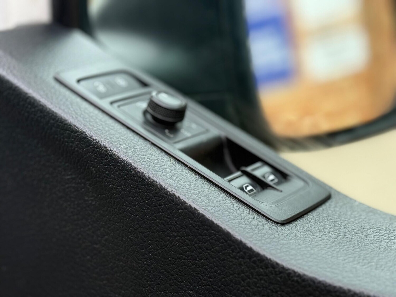 Used Volkswagen Transporter 2018 for sale - 77904295: Photo 20