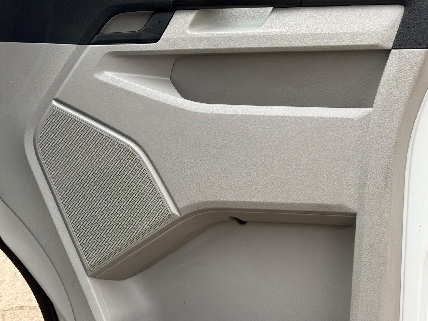 Used Volkswagen Transporter 2018 for sale - 77904295: Photo 7