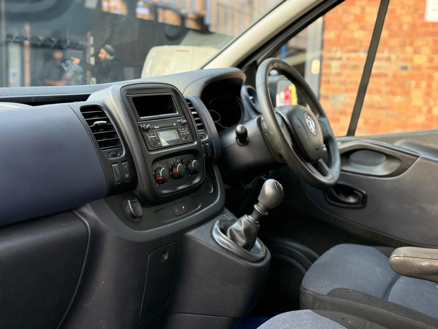 Used Vauxhall Vivaro 2016 for sale - 76453663: Photo 15