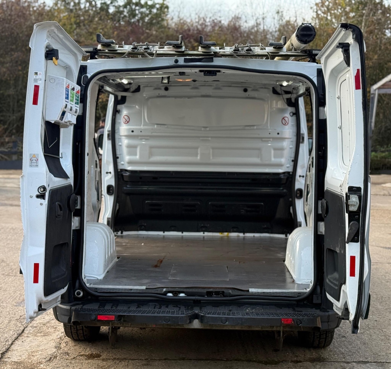 Used Vauxhall Vivaro 2016 for sale - 76453663: Photo 18